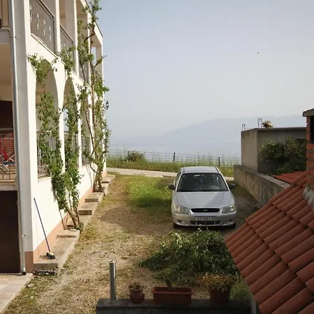 Apartment Studio Uvala Pokrivenik 8673b Jelsa (Hvar)